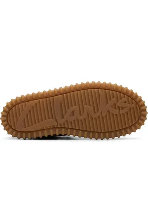 Clarks Torhill boots