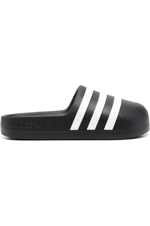 adidas Sandalias a rayas