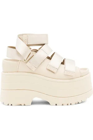 UGG Sandalias Goldenrise