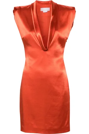 GENNY Vestido corto con cuello esmoquin