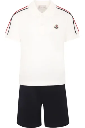 Moncler Set de polo y pantalones cortos con parche del logo