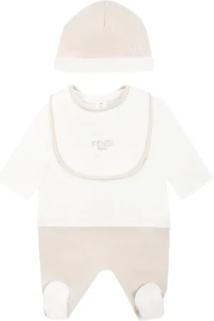 Fendi Set de tres piezas con logo bordado
