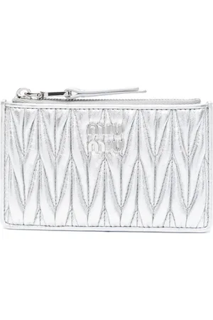 Miu Miu Cartera con placa del logo