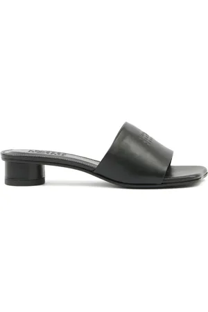 Maison Margiela Mules con motivo de números