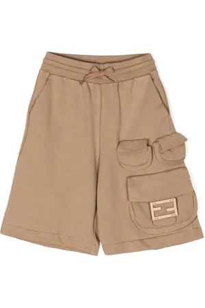 Fendi Bermudas con placa FF