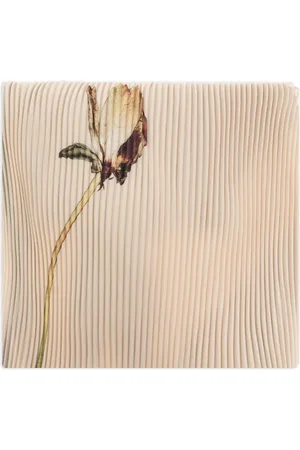 Issey Miyake Pañuelo con estampado floral