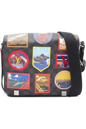 LOUIS VUITTON Bolso messenger District PM 2018