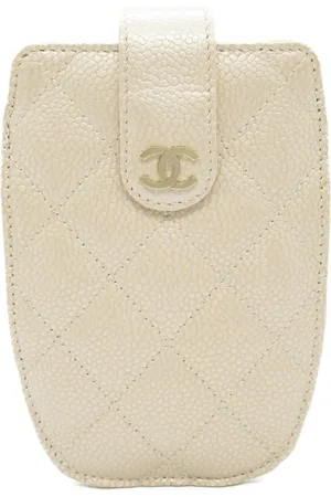 CHANEL Tarjetero con acolchado de rombos 2012