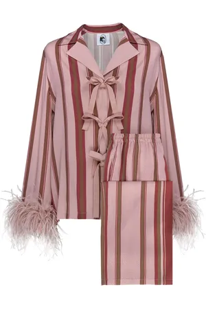 Sleeper Pijama con ribete de plumas