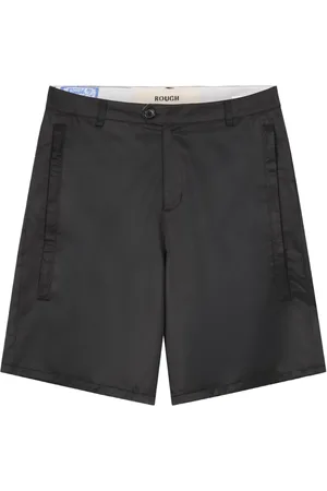 ROUGH. Bermudas con acabado satinado