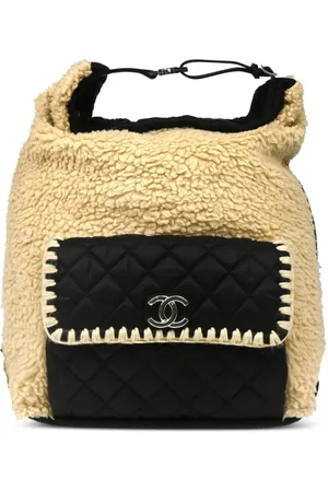 CHANEL Mochila con logo CC 2018