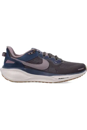 Nike Zapatillas con paneles de malla