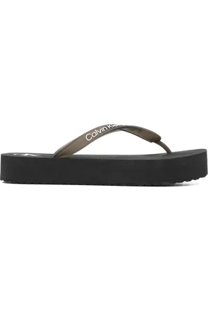 Calvin Klein Chanclas con plataforma