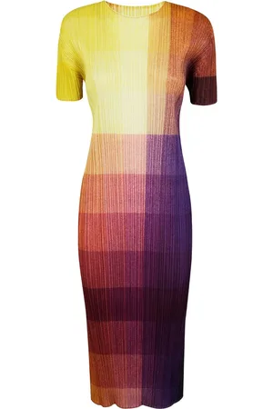 PLEATS PLEASE ISSEY MIYAKE Vestido Photon