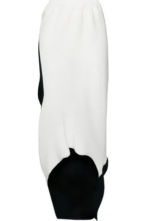 Issey Miyake Falda de punto Aerate asimétrica