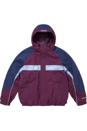 Supreme Chaqueta GORE-TEX® "SS 25 - Dark Purple" con capucha de x Umbro®