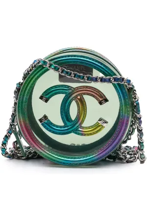 CHANEL Bandolera redonda de piel de borrego metalizada y PVC con cadena y logo CC 2019