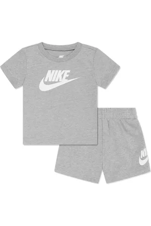 Nike Chándal con logo Swoosh estampado