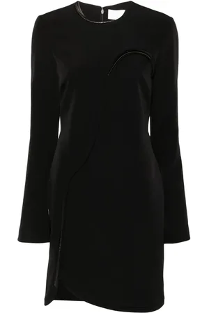 GENNY Vestido corto ajustado con detalle en 3D