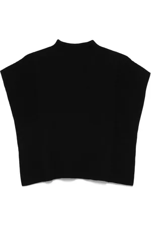 CFCL Top Portrait Crease