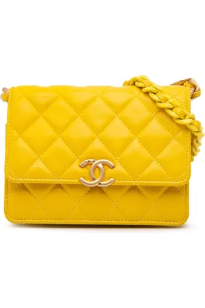 CHANEL Bandolera Candy acolchado de piel de borrego con correa de cadena 2021