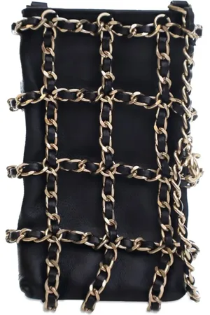 CHANEL Bandolera Tech Me Out Clutch With Chain 2019
