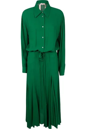 Nº21 Vestido con cinturón