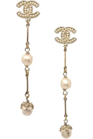 CHANEL Pendientes Dangle con colgante CC 2012
