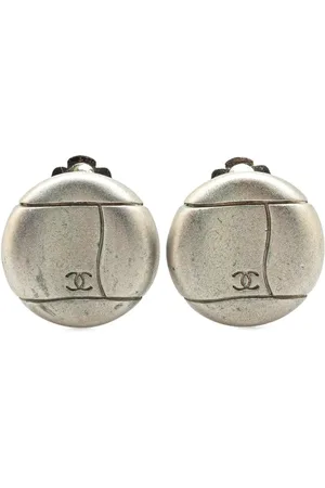 CHANEL Pendientes de clip con logo CC bañados en oro 1998