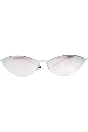 Balenciaga Gafas de sol espejadas con montura cat eye