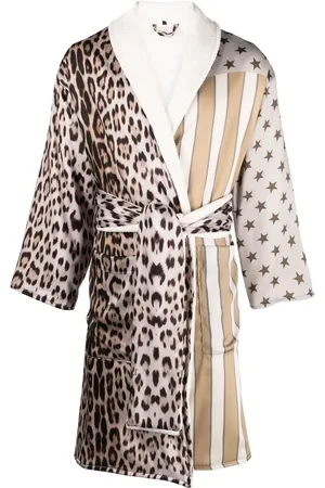 Roberto Cavalli Albornoz con animal print
