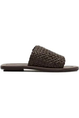 St Agni Sandalias Woven