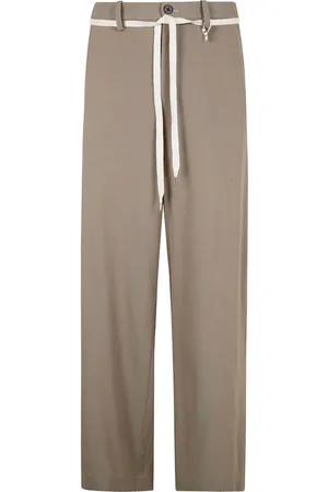 Maison Mihara Yasuhiro Pantalones con parche del logo
