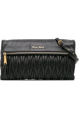 Miu Miu Bandolera Zip Fold Over de piel de napa y matelasse 2010-2024