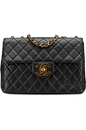 CHANEL Bolso de hombro jumbo con solapa 1996-1997