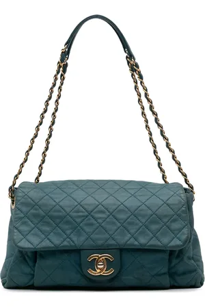 CHANEL Bolso de hombro Chic Quilt Flap grande de piel de becerro tornasolada 2012-2013
