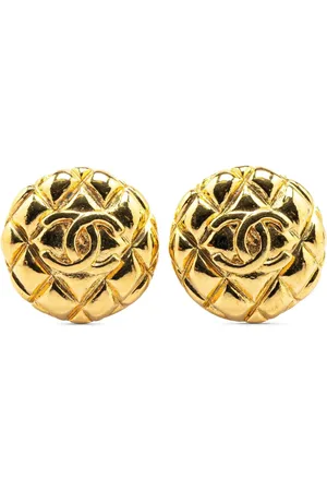 CHANEL Pendientes de clip con logo CC bañados en oro 1993