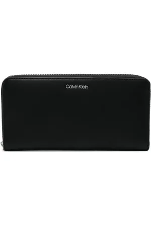 Calvin Klein Cartera con letras del logo