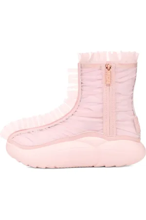 UGG Botas con volantes
