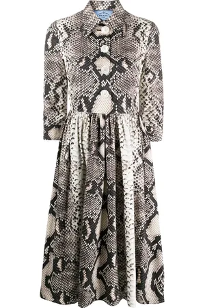 Prada Vestido con motivo de piel de serpiente