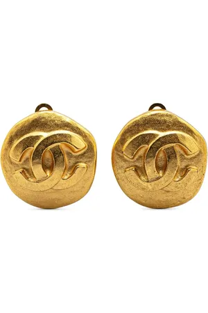 CHANEL Pendientes de clip con logo CC bañados en oro 1995