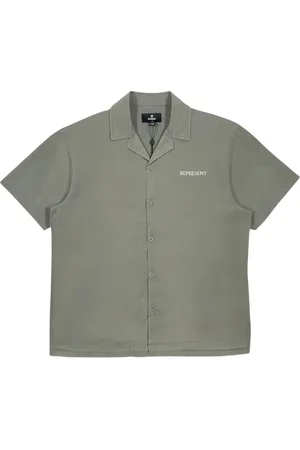 Represent Camisa Script con cuello cubano