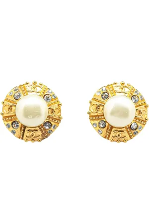 CHANEL Pendientes de clip bañados en oro con perlas artificiales 1993