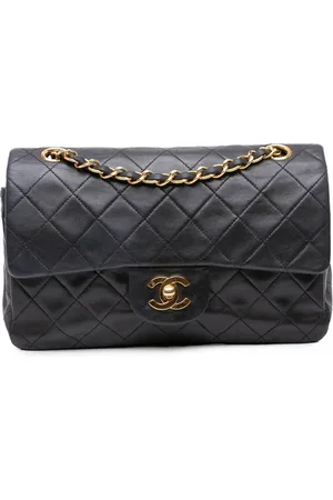 CHANEL Bolso de hombro Classic pequeño de piel de borrego con solapa doble 1991-1994