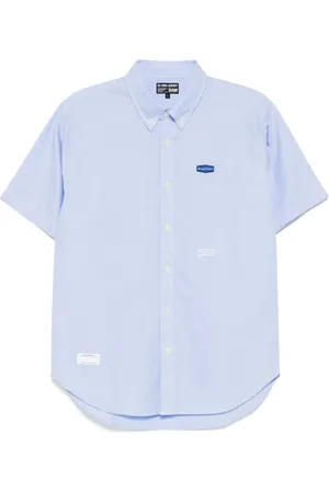 Izzue Camisa con parche del logo