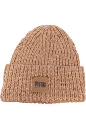 UGG Gorro con parche del logo