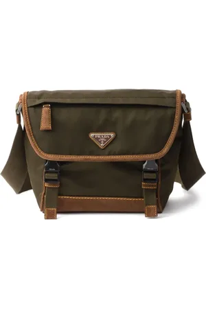 Prada Bolso de hombro mediano con logo triangular
