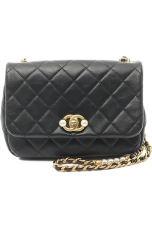CHANEL Bolso de hombro con acolchado de rombos 2021