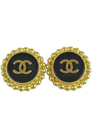 CHANEL Pendientes de clip con logo CC bañados en oro 1994