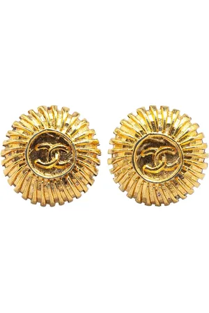 CHANEL Pendientes de clip redondos con logo CC bañados en oro 1980-1970